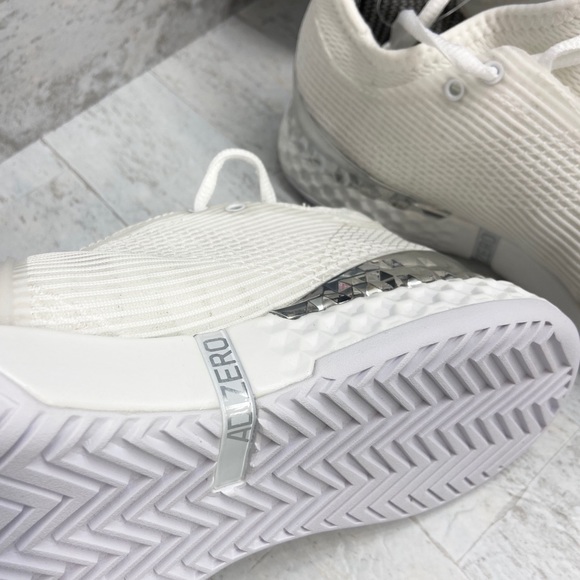 🎾 Adidas Ubersonic 3 Hard Court Tennis shoes - Picture 5 of 15